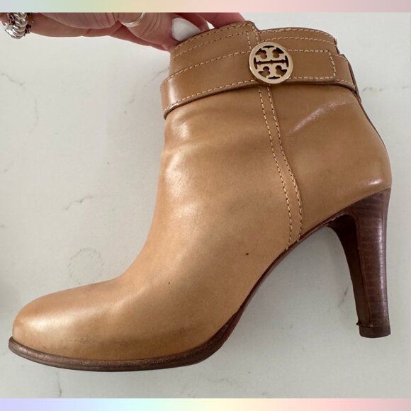 Tory Burch “Bristol” 85mm Bootie – Size 7.5 - Picture 9 of 15